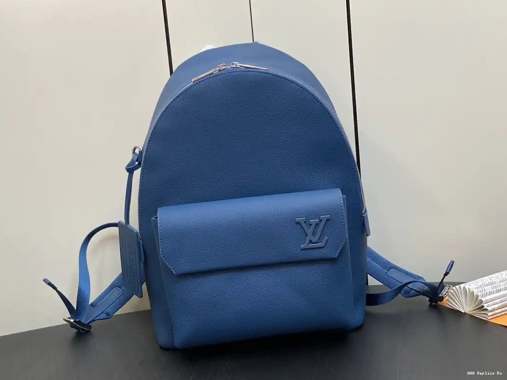 AAA Replica Ru VUITTON BACKPACK TAKEOFF LOUIS 0601